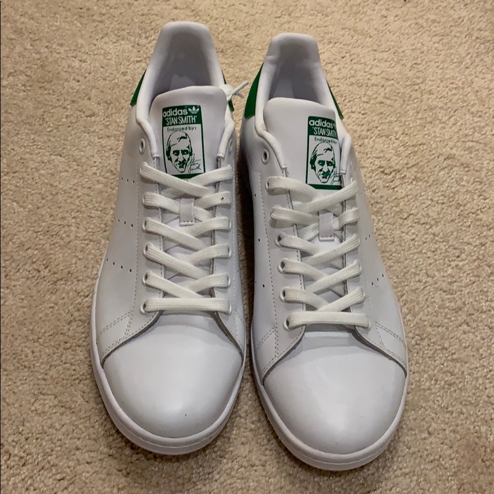BRAND NEW Stan Smith sneakers
